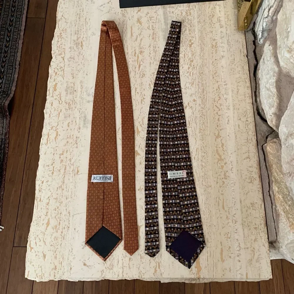 👔Set of 2 Men’s 100% silk ties👔